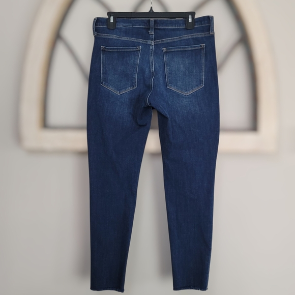 Banana Republic Mid-rise Skinny, Raw Hem, Medium Wash  Denim Jeans Sz 30 - Picture 2 of 3